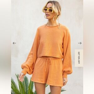 NWT Knit Shorts and Sweater Set (Size Small, Sunset)